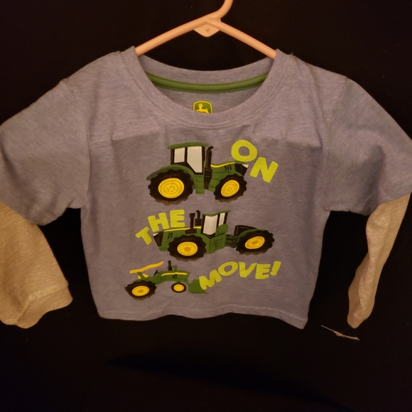Brand New John Deere Toddler Boys 2T on the move Tractor Long Sleeve Shirt - Picture 1 of 1